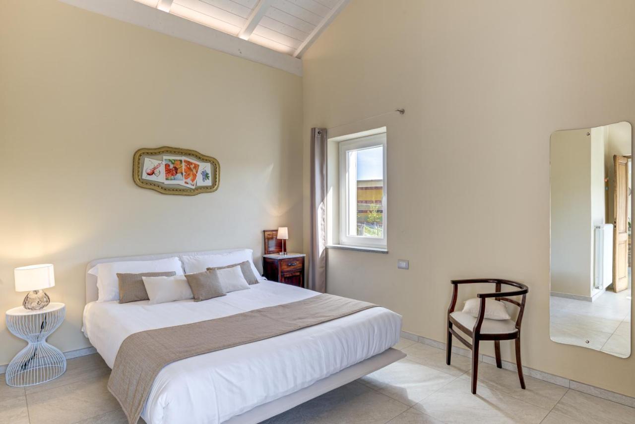 Ciabot Delle Aie - Barolo Apartment ภายนอก รูปภาพ